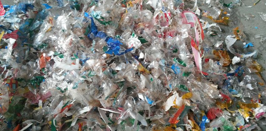 小型撕碎机处理效果